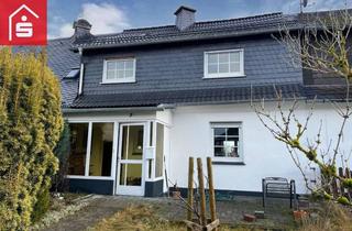 Haus kaufen in 59939 Olsberg, Wohnen, wo andere Urlaub machen!Idyllisch gelegenes Reihenmittelhaus in Naturnähe