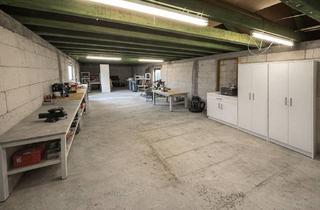 Einfamilienhaus kaufen in 73105 Dürnau, Projekt mit Potenzial: Entkerntes Gebäude mit 193 m² Ausbaufläche, 858 m² Grundstück und 14,4 kW PV