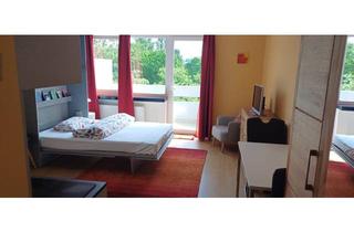 Wohnung kaufen in Kurfürstendamm, 10709 Berlin, Elegantes City-Apartment mit Concierge, Lobby, Fitnessbereich und Balkon, nahe Kurfürstendamm.