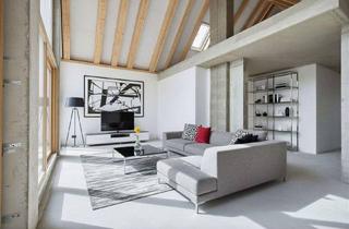 Wohnung kaufen in 13467 Berlin, Berlin / Hermsdorf - Atemberaubende Dachgeschoss mit drei Balkonen