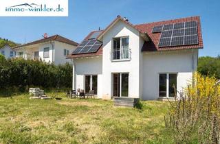 Haus kaufen in Zum Steinberg 3, 66440 Blieskastel, Blieskastel - Familienhaus in toller Lage mit viele Extras