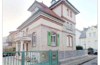 Einfamilienhaus kaufen in 65187 Wiesbaden, Wiesbaden - TOLLES TOSKANA ZWEIFAMILIENWOHHAUS IN WIESBADEN, VERMIETET ABER MIT VERSCHIEDENEN MÖGLICHKEITEN