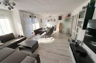 Wohnung kaufen in 70499 Stuttgart, Stuttgart - Großzügige 4,5-Zimmer Wohnung mit 4 Balkonen - komplett renoviert