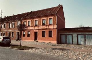 Einfamilienhaus kaufen in 39590 Tangermünde, Tangermünde - Großzügiges Einfamilienhaus mit großem Grundstück