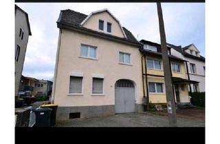 Mehrfamilienhaus kaufen in 53123 Bonn, Bonn - Mehrfamilienhaus in sehr guter Lage und mit Ausbaureserve