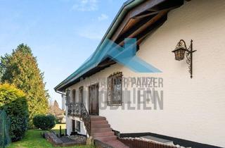Villa kaufen in 34132 Kassel, Kassel / Brasselsberg - Großzügiges Einfamilienhaus mit Einliegerwohnung und Poolbereich am Brasselsberg!