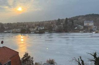 Wohnung kaufen in 15569 Woltersdorf, Woltersdorf - Rarität! Wohnen am Flakensee mit direktem Seezugang!