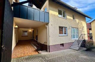 Haus kaufen in 63853 Mömlingen, Mömlingen - Top gepflegtes Wohnhaus mit zwei Wohneinheiten, großer Innenhof, Scheune - sofort frei!