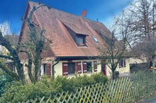Einfamilienhaus kaufen in Schweinfurter Straße 4, 90427 Nürnberg, Nürnberg - Schönes Zweigenerationenhaus mit Garten und Pool in ruhiger Lage von Nürnberg-Großgründlach: