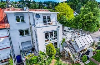 Doppelhaushälfte kaufen in 71032 Böblingen, Böblingen - Kernsaniertes Zweifamilien-Traumhaus - Energieeffizient und hochwertig ausgebaut in Toplage