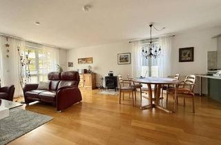 Haus kaufen in 75015 Bretten, Bretten - Attraktives Zuhause in Bretten - modernes Niedrigenergiereihenendhaus mit Gartenidylle