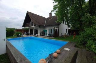 Einfamilienhaus kaufen in 51145 Köln, Köln - ***Freistehendes Einfamilienhaus mit Außenpool und Kamin***