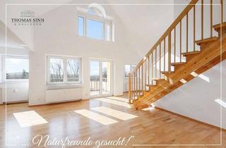 Wohnung kaufen in 74245 Löwenstein, Lichtdurchflutete 3,5-Zimmer-DG-Maisonette-Galerie-Wohnung in herrlicher Aussichtslage