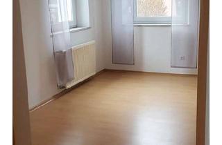 Wohnung kaufen in 92637 Weiden, Großzügige 4,5-Zimmer-Erdgeschosswohnung mit Stellplatz – ideale Kapitalanlage
