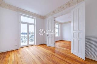 Penthouse kaufen in 20251 Hoheluft-Ost, Above It All – Maisonette-Penthouse mit Dachterrasse