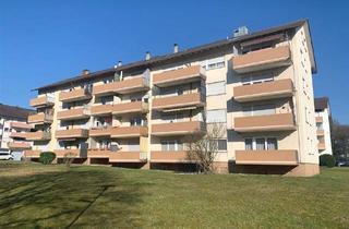 Wohnung kaufen in 78224 Singen, 3-Zimmer-Wohnung in attraktiver Lage mit 2 Balkonen.