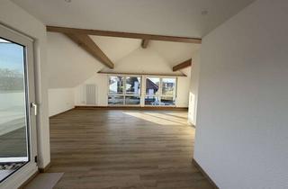 Wohnung kaufen in Wilferdingerstr. 63, 75179 Nordstadt, Frisch sanierte Dachgeschosswohnung mit Südterrasse