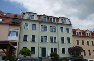 Wohnung kaufen in 01662 Meißen, Vermietete 2-Zimmer Dachgeschosswohnung mit PKW-Stellplatz