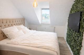 Wohnung kaufen in Schönbornstraße 23, 76646 Bruchsal, 4-Zimmer Dachgeschosswohnung in Schlossnähe - ohne Makler