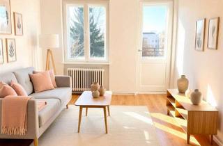 Wohnung kaufen in Göttinger Straße 16, 12169 Steglitz, Klassischer Altbaucharme trifft modernen Komfort: Sanierte 2-Zimmer-Wohnung mit Balkon