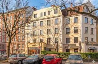 Wohnung kaufen in 22299 Winterhude, Ankommen und wohlfühlen: Altbau, Charme, Lage!