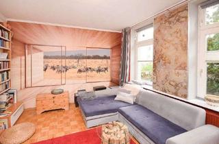 Wohnung kaufen in 38640 Goslar, Schöne 3-Zimmer-Hochparterrewohnung mit Kaminofen in bester Lage von Goslar...