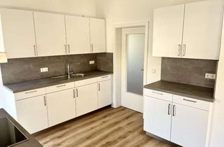 Wohnung mieten in Schmiechastraße 179, 72458 Albstadt, Schöne helle Wohnung 92,5 qm NEU saniert mit Garten