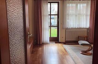 Wohnung mieten in Birkenstraße 2/2 A, 86391 Stadtbergen, Helle 2-Zimmer-Wohnung mit Garten