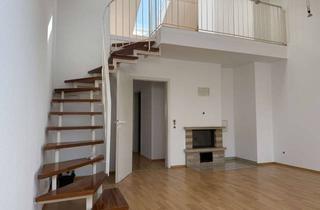 Wohnung mieten in 63128 Dietzenbach, Helle Maisonette mit Galerie, Kamin & Dachterrasse,frisch renoviert, TG inkl. Küche in Dietzenbach