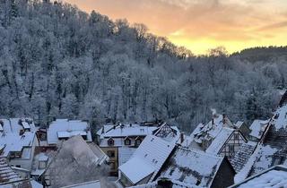 Wohnung mieten in 69469 Weinheim, Exklusive Maisonette mit Burgblick in der Weinheimer Altstadt – 142 m² Wohnen am Marktplatz