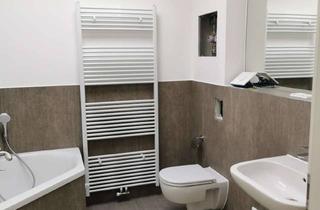 Wohnung mieten in Eilenburger Straße 49, 04509 Delitzsch, Erstbezug nach Sanierung - wunderschöne helle 4-Zimmer Dachgeschosswohnung in Delitzsch mit Balkon