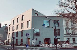 Wohnung mieten in Hamburger Platz, 13086 Weißensee, Atelierfläche in Berlin-Weißensee zum Wohnen und Arbeiten