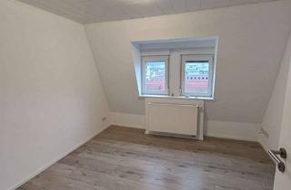 Wohnung mieten in Oswald Hesse Straße 27, 70469 Feuerbach, Charmante 2-Zimmer Dachgeschosswohnung in Stuttgart-Feuerbach