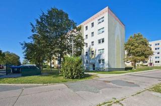 Wohnung mieten in Christian-Speck-Straße 72, 99444 Blankenhain, Familie gesucht - 4-Raum-Wohnung in Blankenhain