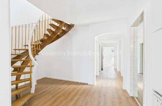 Penthouse mieten in 32756 Detmold, Exklusive Penthouse Wohnung am Marktplatz von Detmold - Urbanes Leben über den Dächern der Stadt