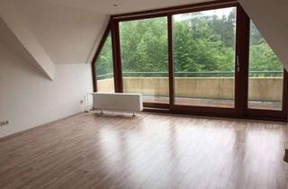 Wohnung mieten in Neue Kampstraße, 23714 Malente, 2- Zimmer-Wohnung mit Balkon in ruhiger zentraler Lage, Bad Malente