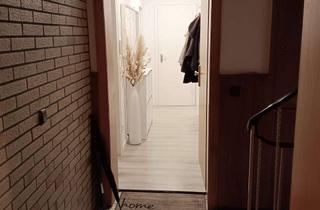 Wohnung mieten in Trimpelshütter Straße 21b, 41238 Giesenkirchen, Gepflegte 4-Zimmer-Wohnung im 2. OG mit Terrasse in Giesenkirchen-Mitte