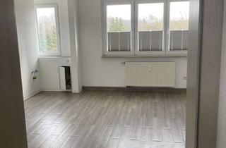 Wohnung mieten in Alte Bahnhofstraße 13-15, 38889 Hüttenrode, Sanierte 4-Raumwohnung in Hüttenrode