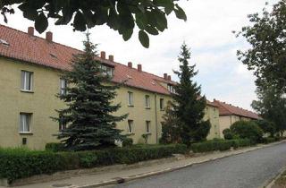 Wohnung mieten in Humboldtstraße 26, 06618 Naumburg, Großzügige 3-Raum Wohnung mit Tageslichtbad und zusätzlicher Mansarde - Humboldtstraße 26