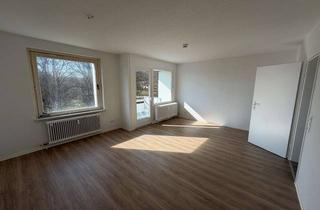 Wohnung mieten in Erikastraße 46a, 38259 Bad, Großzügig wohnen in Salzgitter-Bad: 3-Zimmer-Wohnung mit Balkon