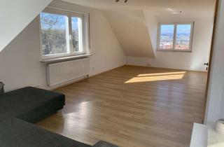 Wohnung mieten in 88250 Weingarten, Großzügige und lichtdurchflutete DG-Wohnung in Aussichtslage