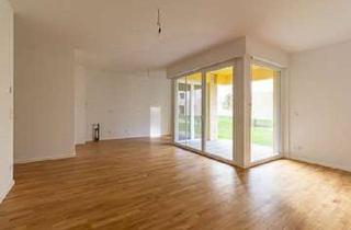 Wohnung mieten in Elisabethweg 10, 17489 Nördliche Mühlenvorstadt, Vier Zimmer. Terrasse. Familienglück.