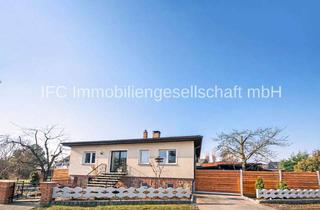 Einfamilienhaus kaufen in 06773 Gräfenhainichen, Einfamilienhaus im Bungalowstil mit vielseitig nutzbarer Gewerbeeinheit in Gräfenhainichen