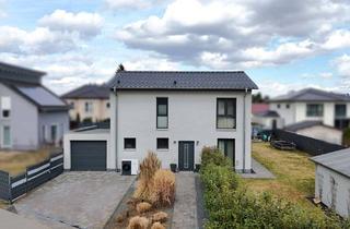 Villa kaufen in 14776 Neustadt, Moderne Stadtvilla inkl. Pool in begehrter Lage mit angrenzendem Waldgebiet