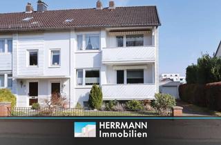 Doppelhaushälfte kaufen in 31832 Springe, Großzügige Doppelhaushälfte mit zwei separaten Wohneinheiten - Teilvermietet