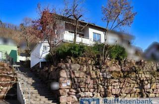 Haus kaufen in 75365 Calw, Traumhaftes Reihenendhaus in Calw zum Verlieben! Verwirklichen Sie Ihren Traum vom Eigenheim.