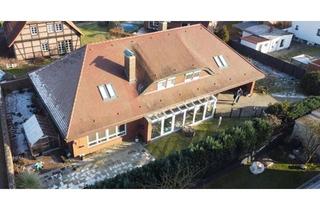 Einfamilienhaus kaufen in 31311 Uetze, Hochwertig saniertes Einfamilienhaus mit Einliegerwohnung und exklusiver Ausstattung