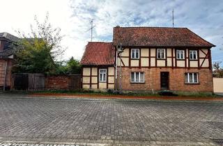 Haus kaufen in Grünstraße 28, 38486 Klötze, Ein Zuhause mit Geschichte – Fachwerkhaus mit Garten und viel Potenzial in Klötze