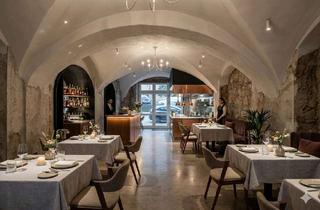 Haus kaufen in 04680 Colditz, „Exklusive-Chance: Historisches Kanzleihaus am Colditzer Markt bereit für Ihre Vision.“