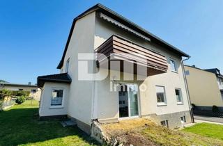 Haus kaufen in 34289 Zierenberg, Gepflegtes Ein / Zweifamilienhaus mit Doppelgarage in begehrter Ortsrandlage von Zierenberg